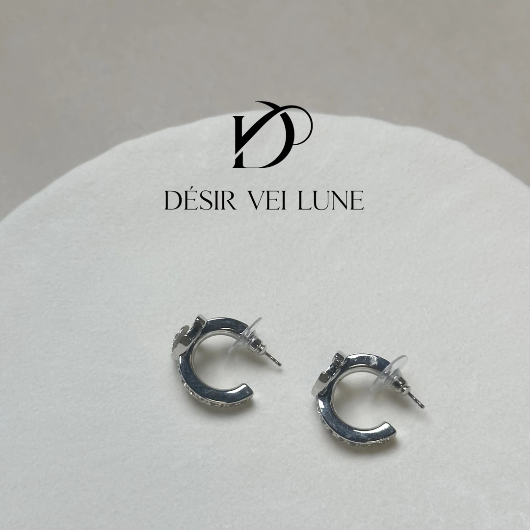 铜合金合成锆石耳饰 耳钉6217轻奢百搭