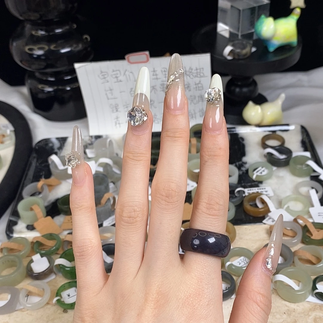 未镶嵌戒指和田玉z34帝王紫轮胎17.1