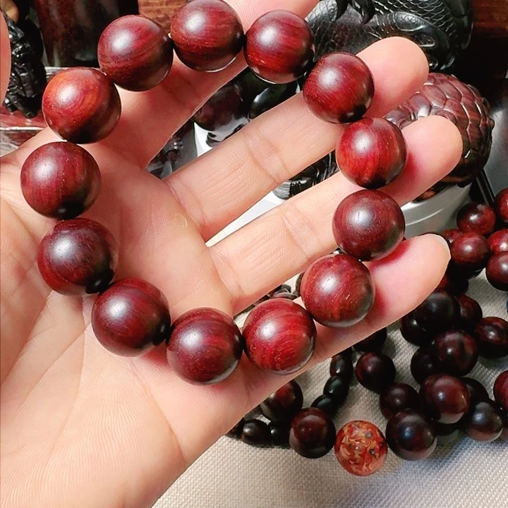 檀香紫檀（小叶紫檀）蚂**树