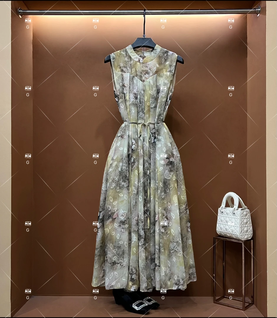 【李娜】夏季新款复古时尚百搭印花无袖连衣裙 H-082