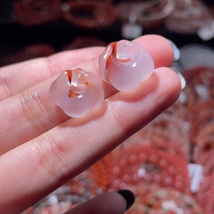 南红玛瑙未镶嵌祥云锁1404