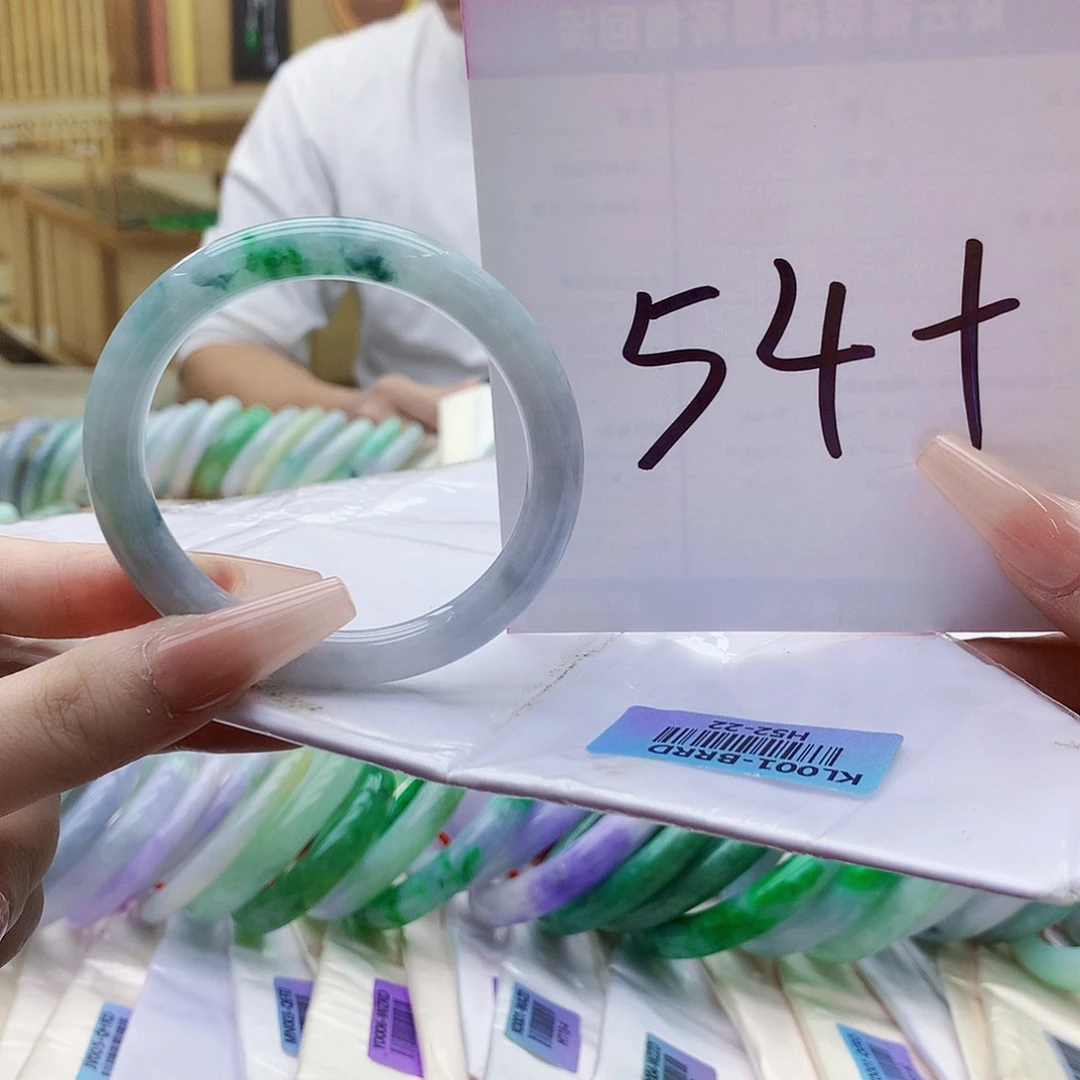 翡翠未镶嵌手镯nn