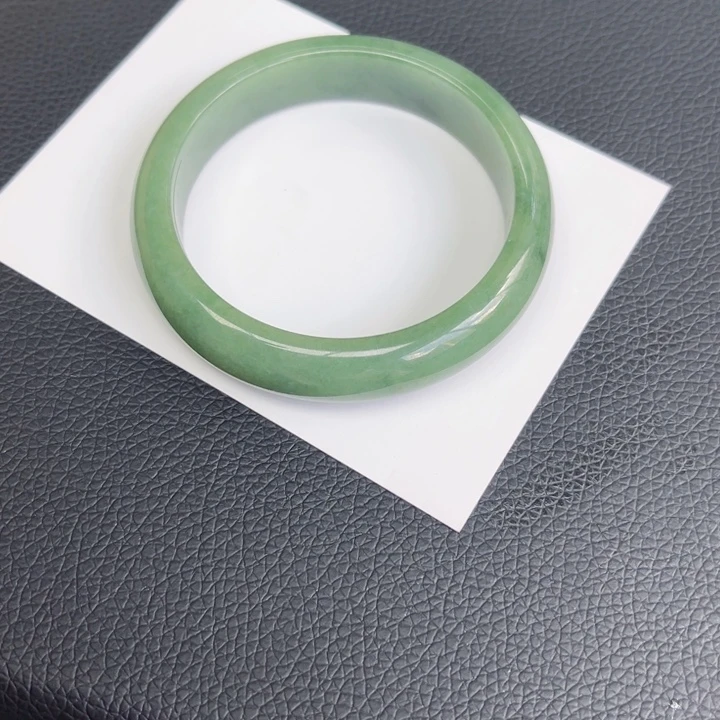 未镶嵌手镯翡翠翡翠手镯