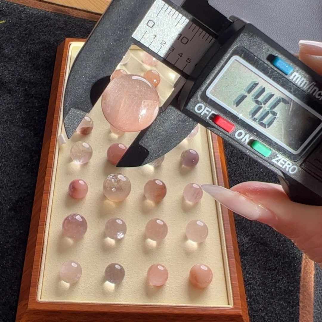 狗***巴未镶嵌水晶手链14.6m定制通孔不退不换