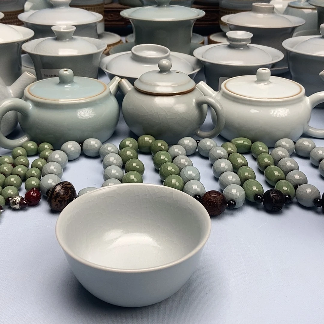 杯仿古月白釉卧足压手杯原矿瑕釉原产地
