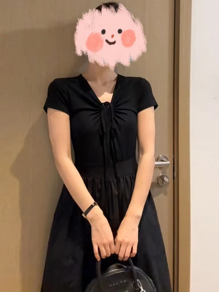 大码黑色V领连衣裙夏季微胖短袖显瘦黑色裙子