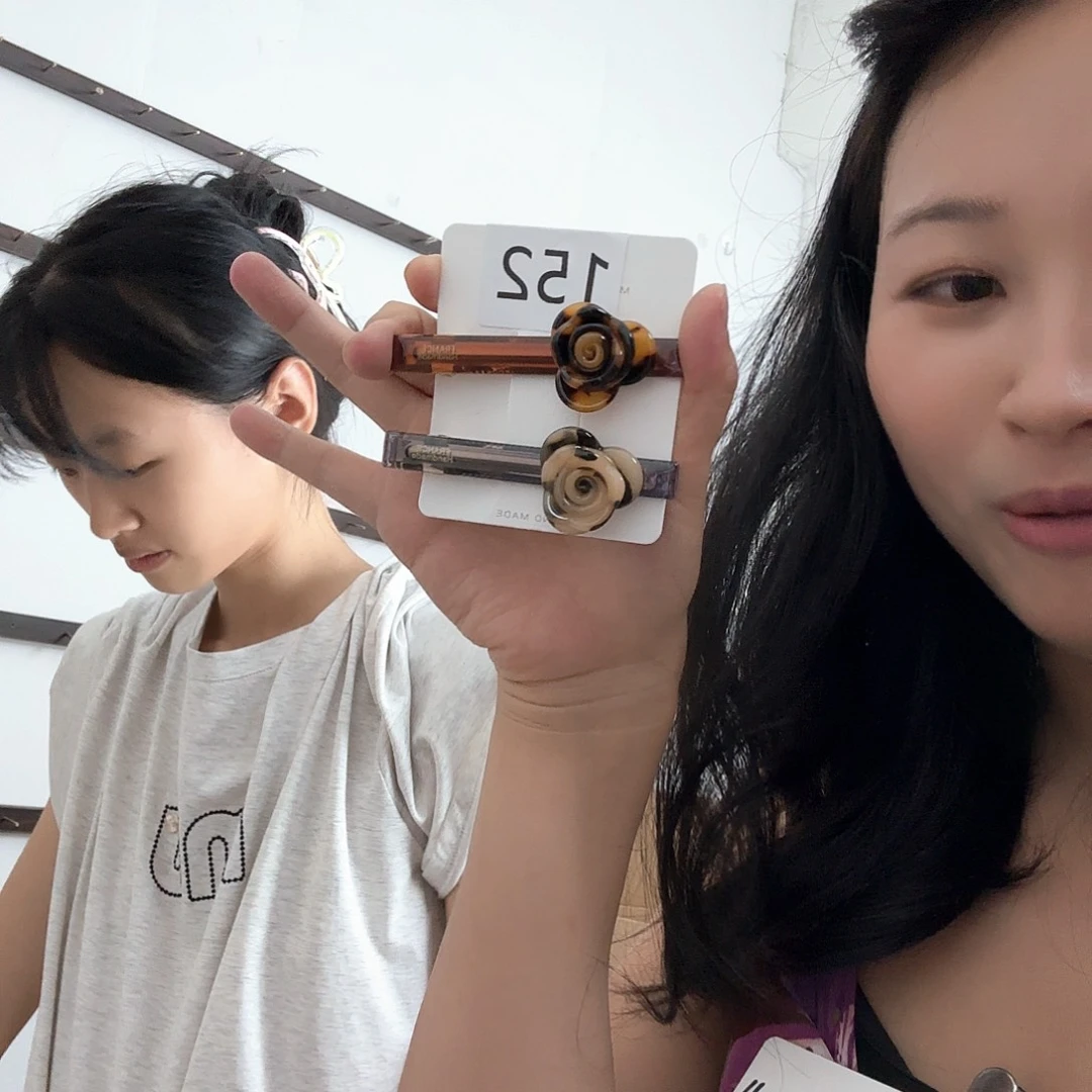 PU山羊皮（革）小牛剖层皮革152