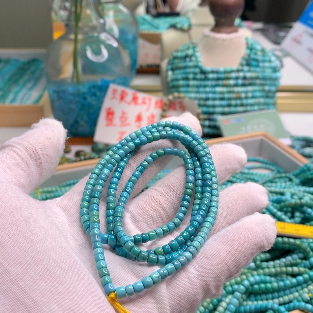 绿松石未镶嵌饰品