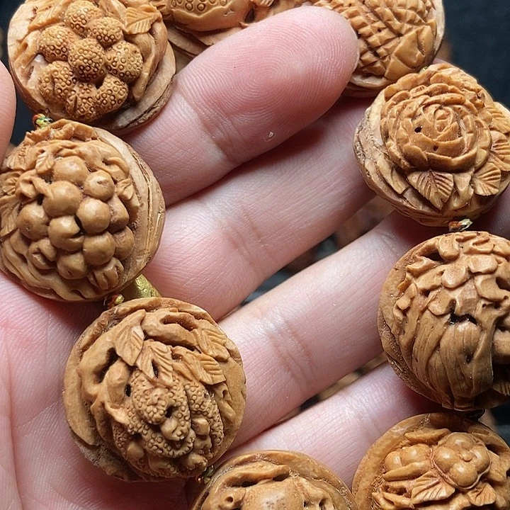 ****转纯手工大尺寸八宝手串