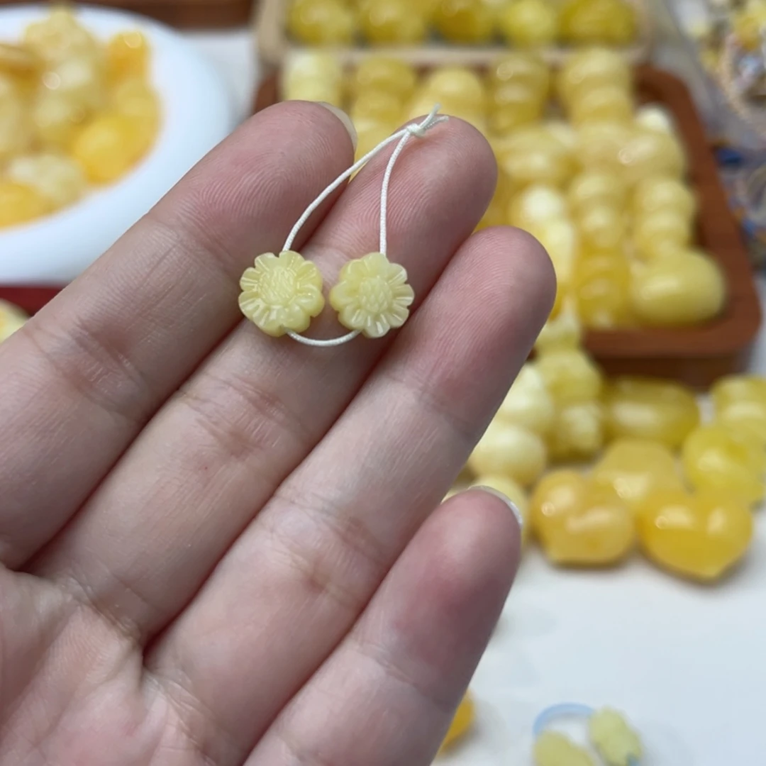 【闪购商品】未镶嵌蜜蜡裸石配饰
