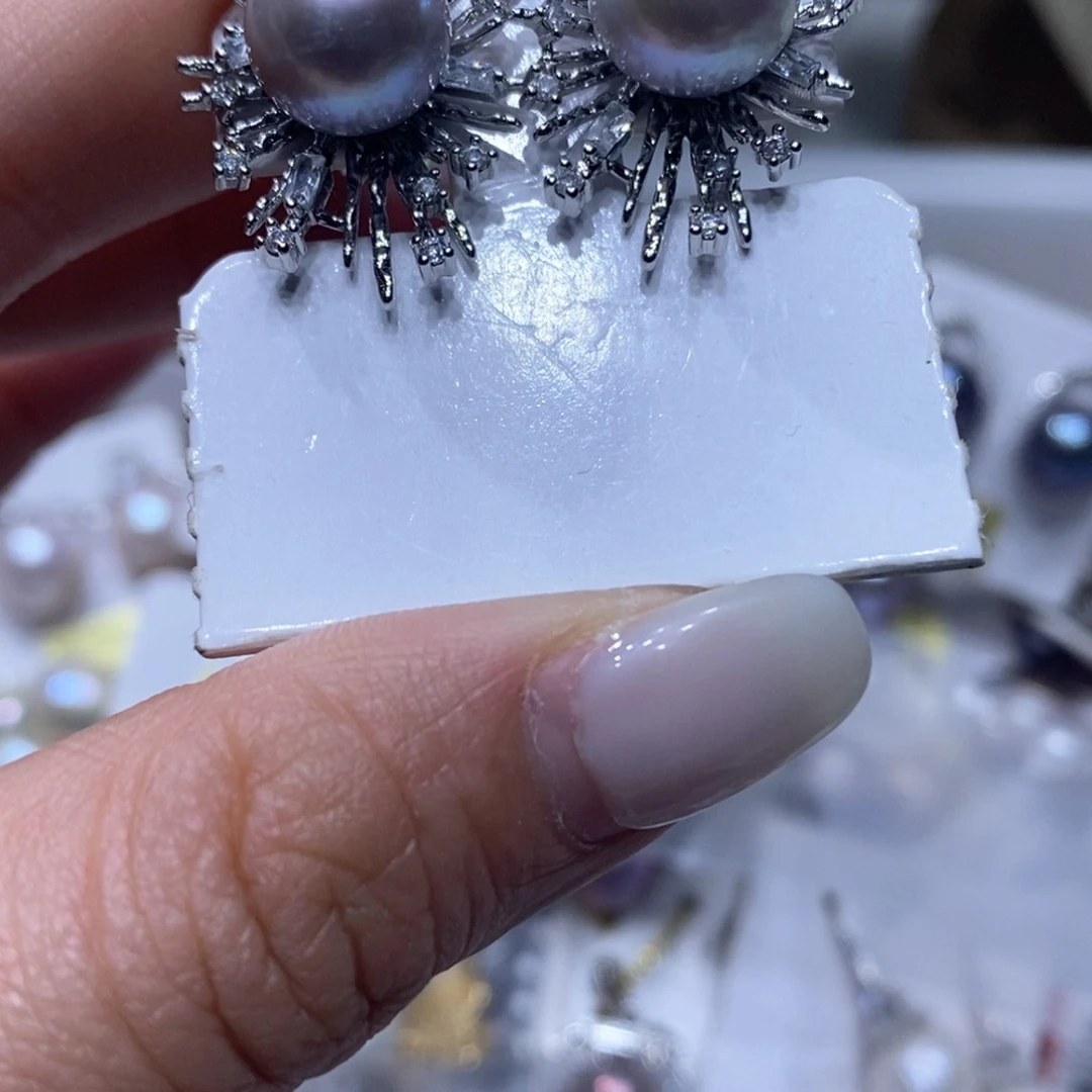 未镶嵌淡水珍珠耳钉