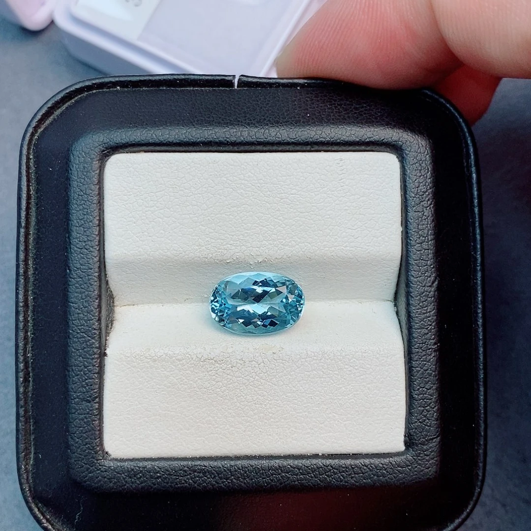 海蓝宝石未镶嵌笔搁3.09ct 吉尔德 圣玛利亚