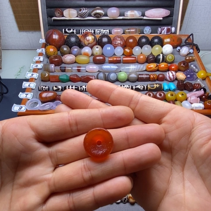 玛瑙/玉髓未镶嵌巴西玛瑙饰品桶珠