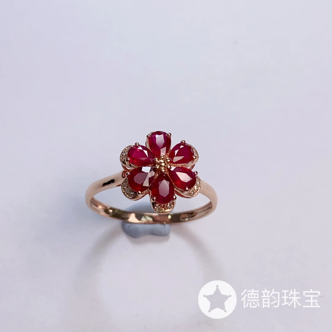 18k金镶嵌天然红宝石戒指