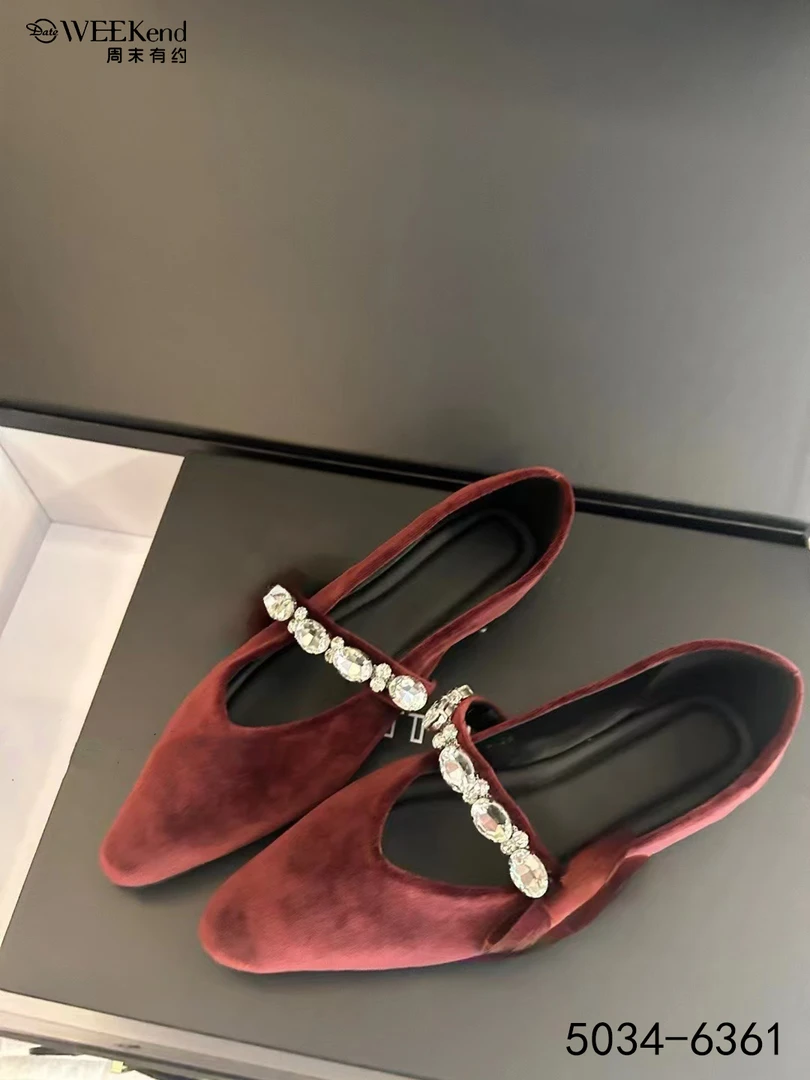 周末有约女鞋正品 实体店商品 过款链接  任何需求和问题问客服