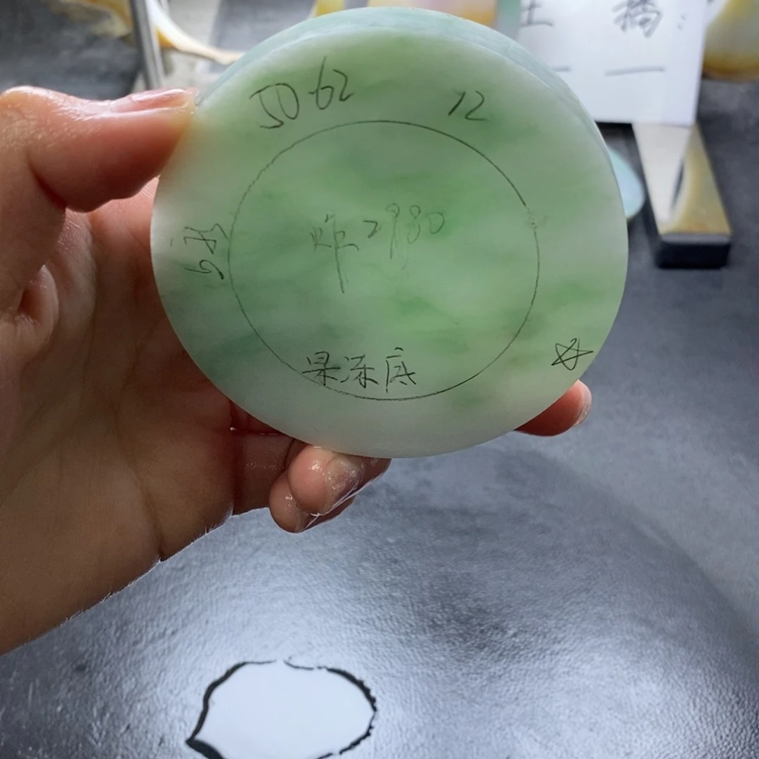 定制翡翠手镯未镶嵌