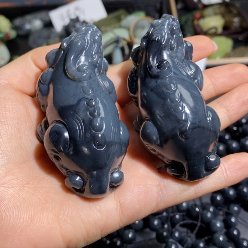 【闪购商品】未镶嵌和田玉把件瘦***王