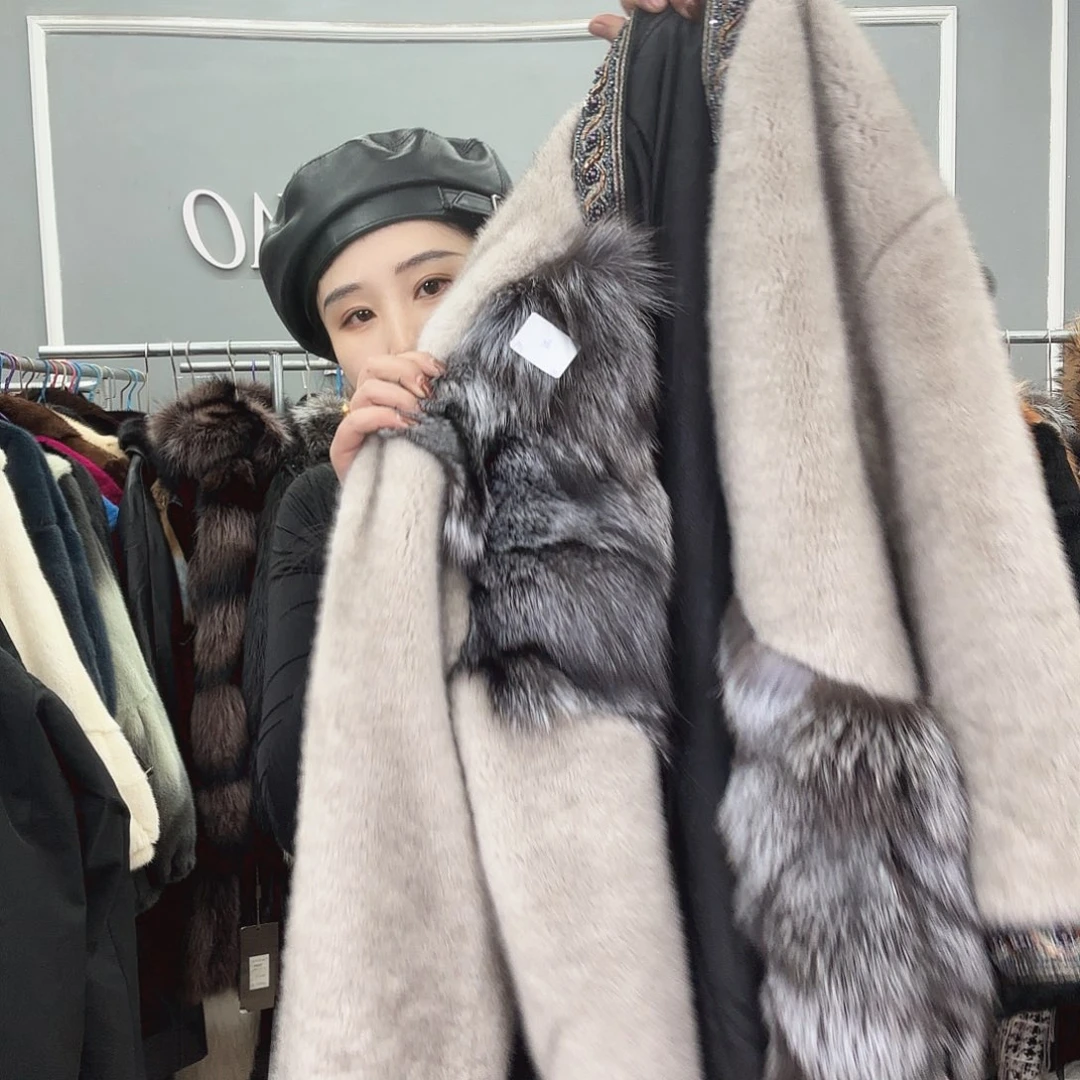 姚小妖家高端皮草