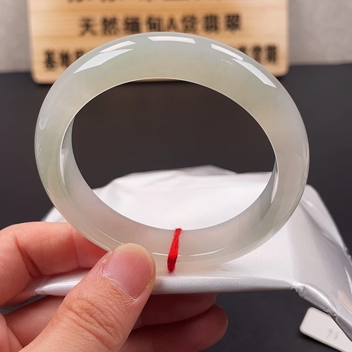 翡翠未镶嵌手镯手镯68