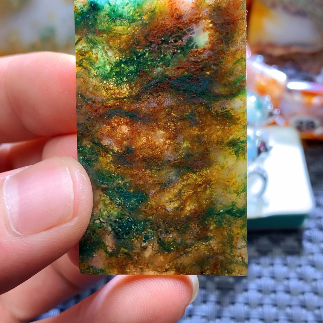 未镶嵌颈饰玛瑙/玉髓韧****了