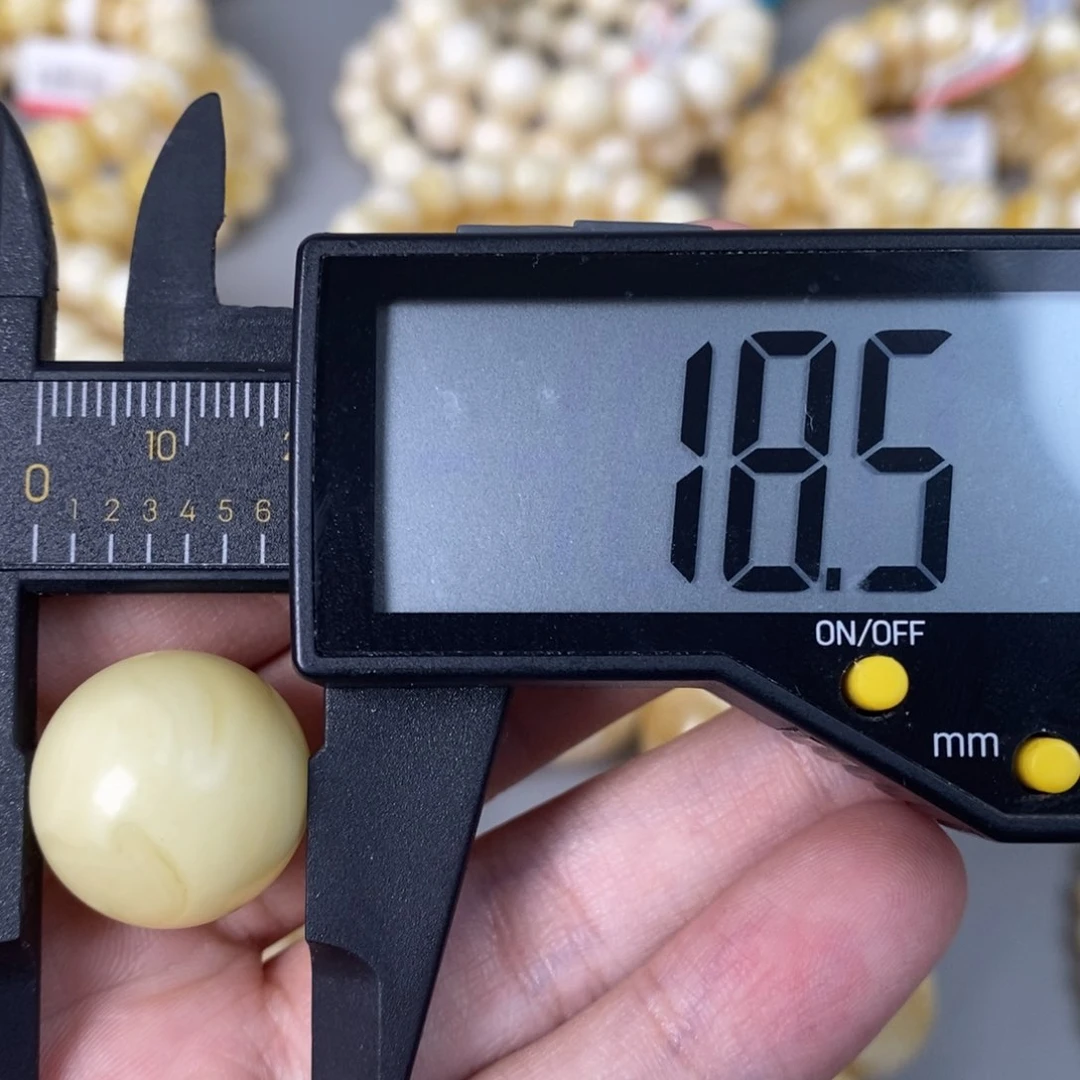 未镶嵌蜜蜡珠宝奇石3.5g