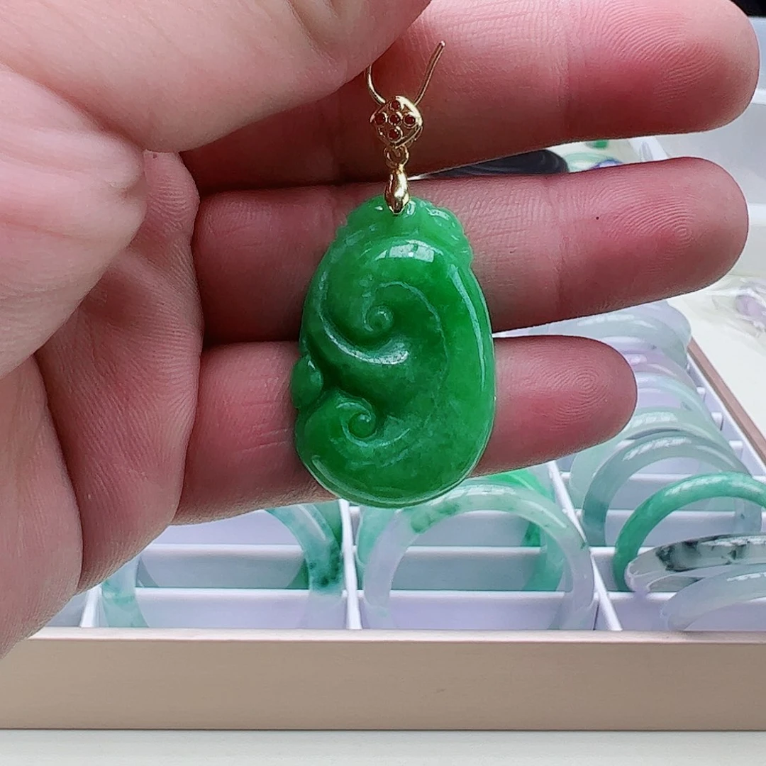 翡翠吊坠(赠链)银S925镶嵌