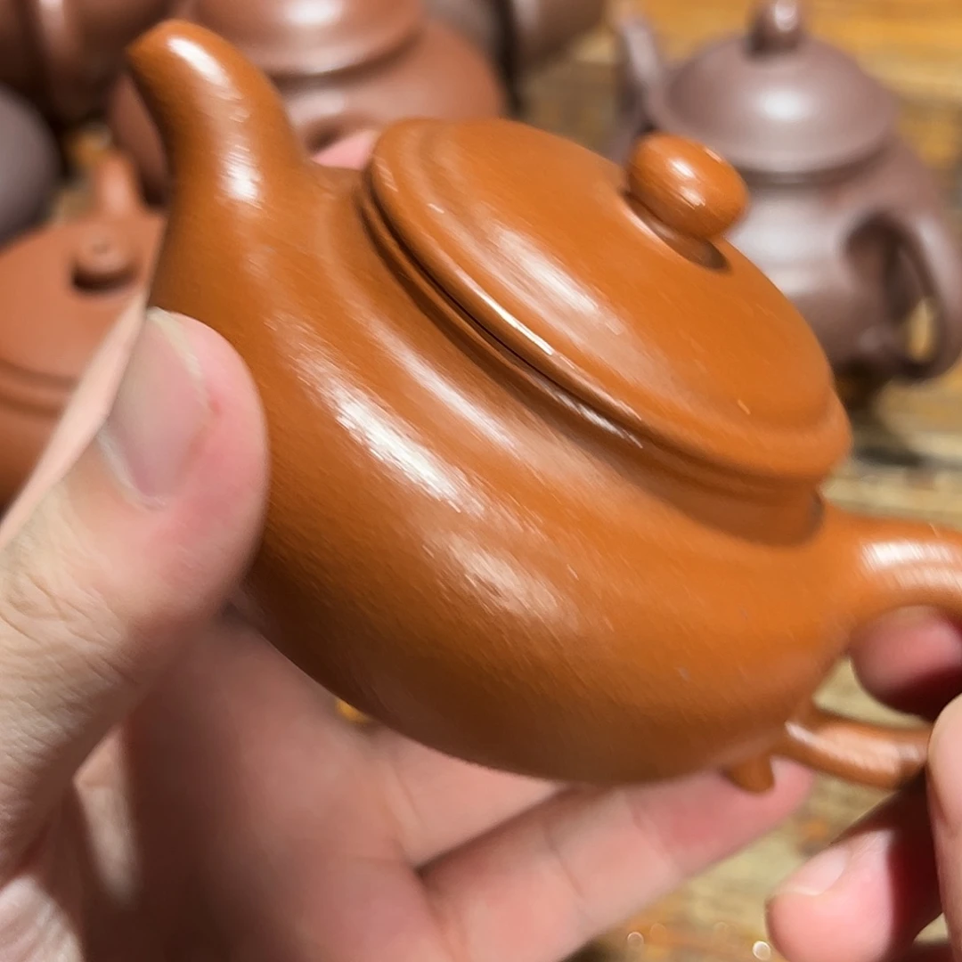 紫砂茶壶紫砂的味道很浓