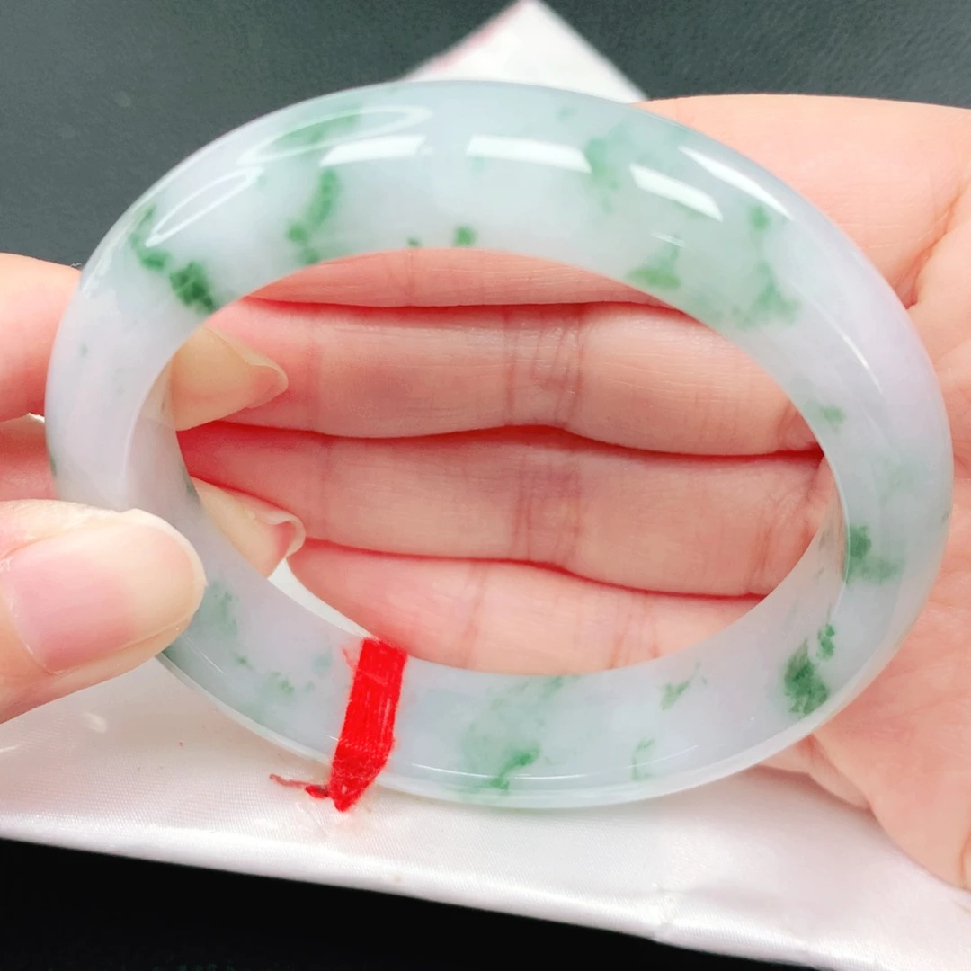 翡翠未镶嵌手镯56圈