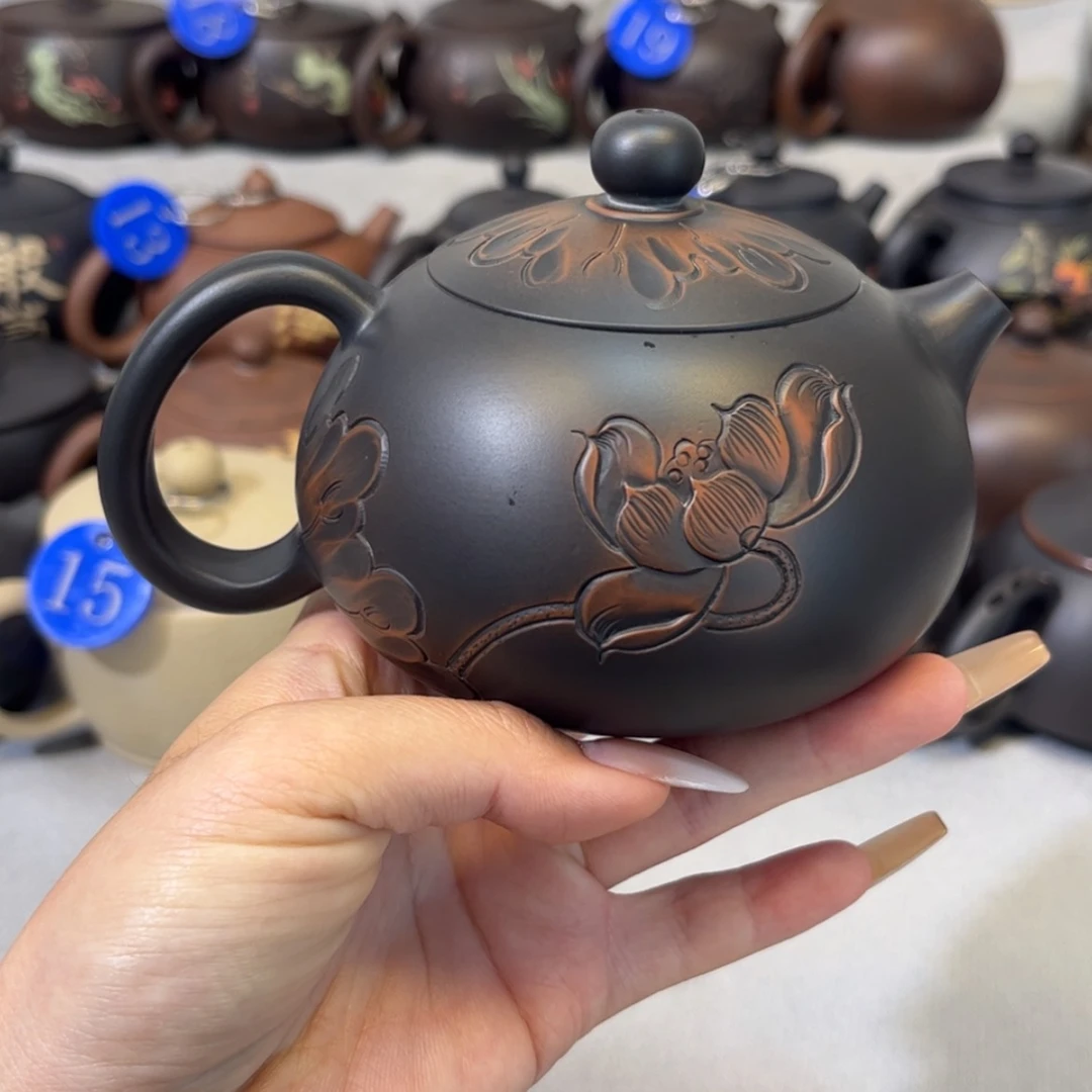 【闪购商品】红泥 浮雕莲蓬 容量 249c c