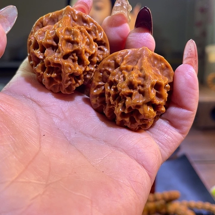 猴头核桃吊坠橄榄核