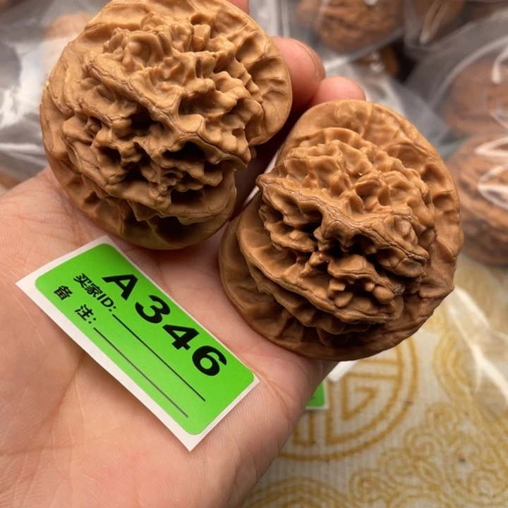 文玩核桃把件核桃