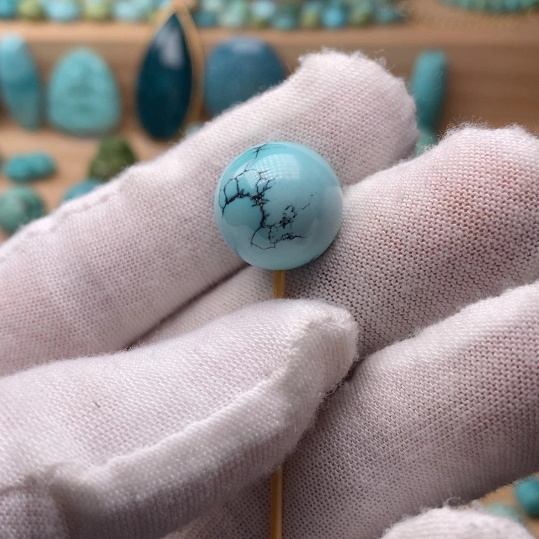 绿松石未镶嵌挂件