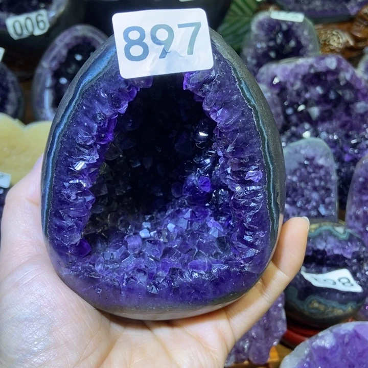 紫晶未镶嵌大型摆件（非配饰）