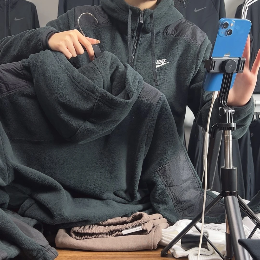 4883黑色外套L码130-150斤不退换