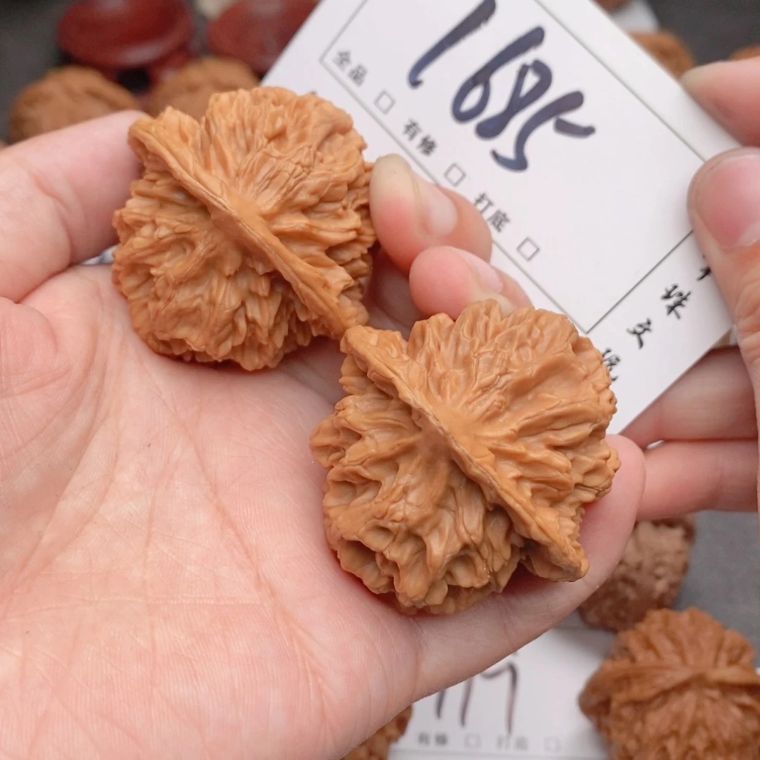 吊坠文玩核桃45帝王1685