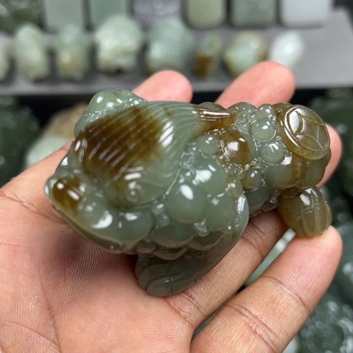 和田玉挂件未镶嵌溪*