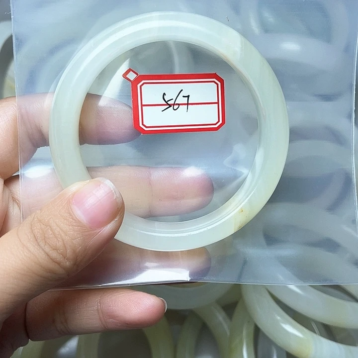 石英质玉手镯未镶嵌567