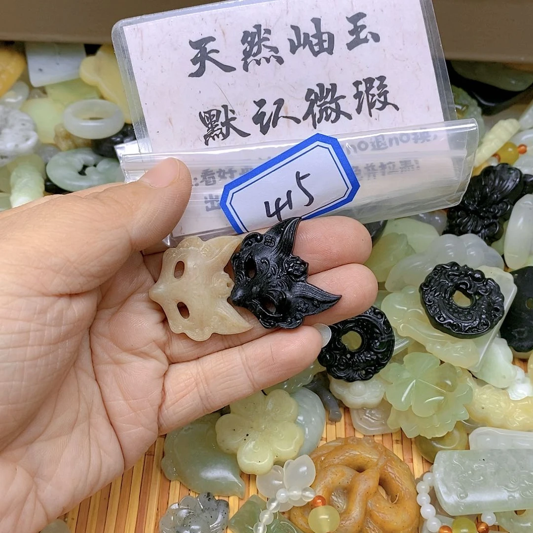 蛇纹石玉颈饰未镶嵌415