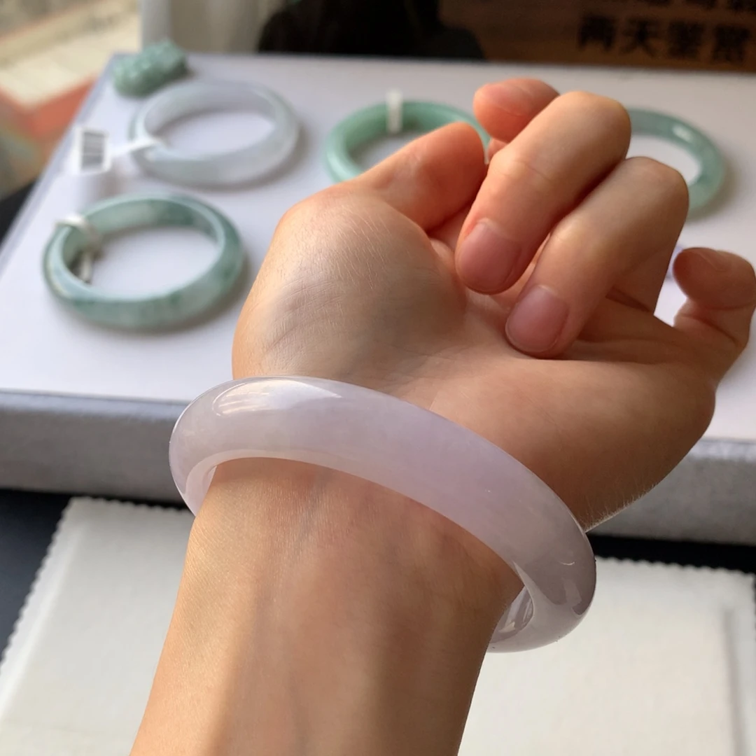 翡翠未镶嵌手镯55.4正圈