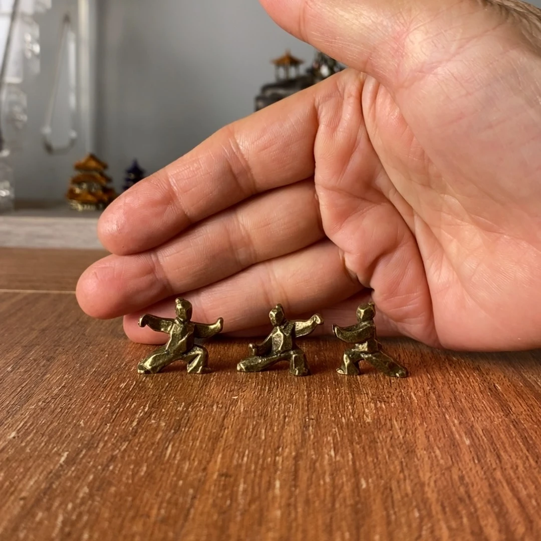 摆件我要去年底的时候