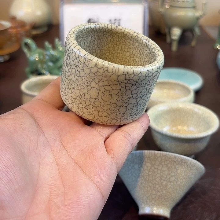 瓷片龙泉青瓷福利青瓷