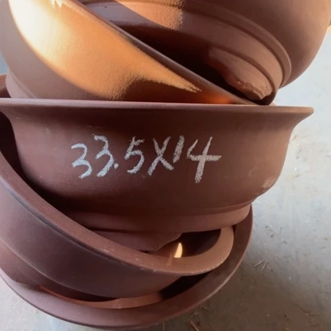 紫砂花盆100-5。