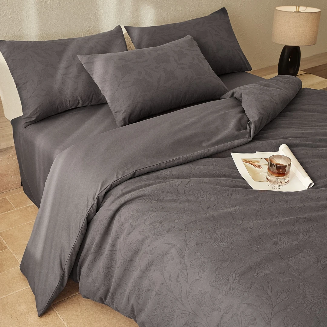 轻素家居-全棉三层纱浮雕大提花纯棉时尚四件套学生宿舍床品套件