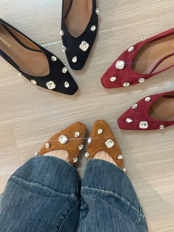 巨好看～2025早秋新款复古绒面浅口女鞋一脚蹬水钻平底通勤单鞋女