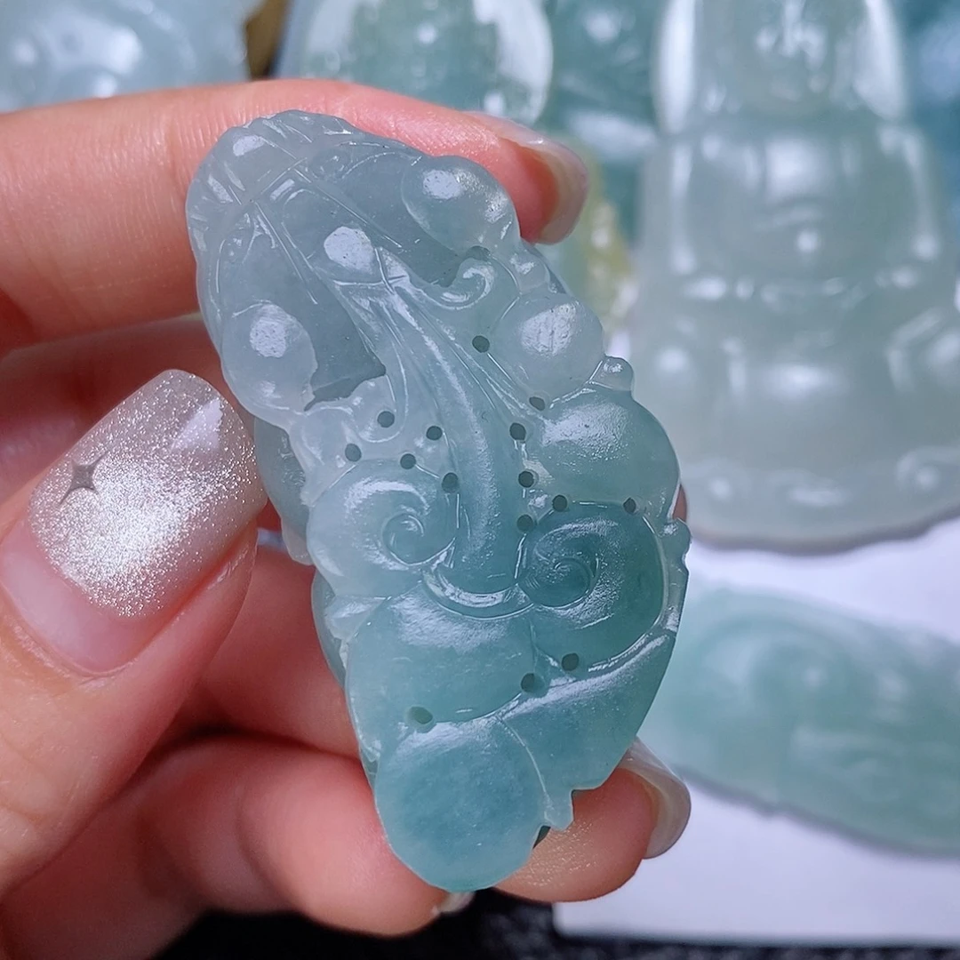 定制翡翠未镶嵌毛货付款后确认抛光