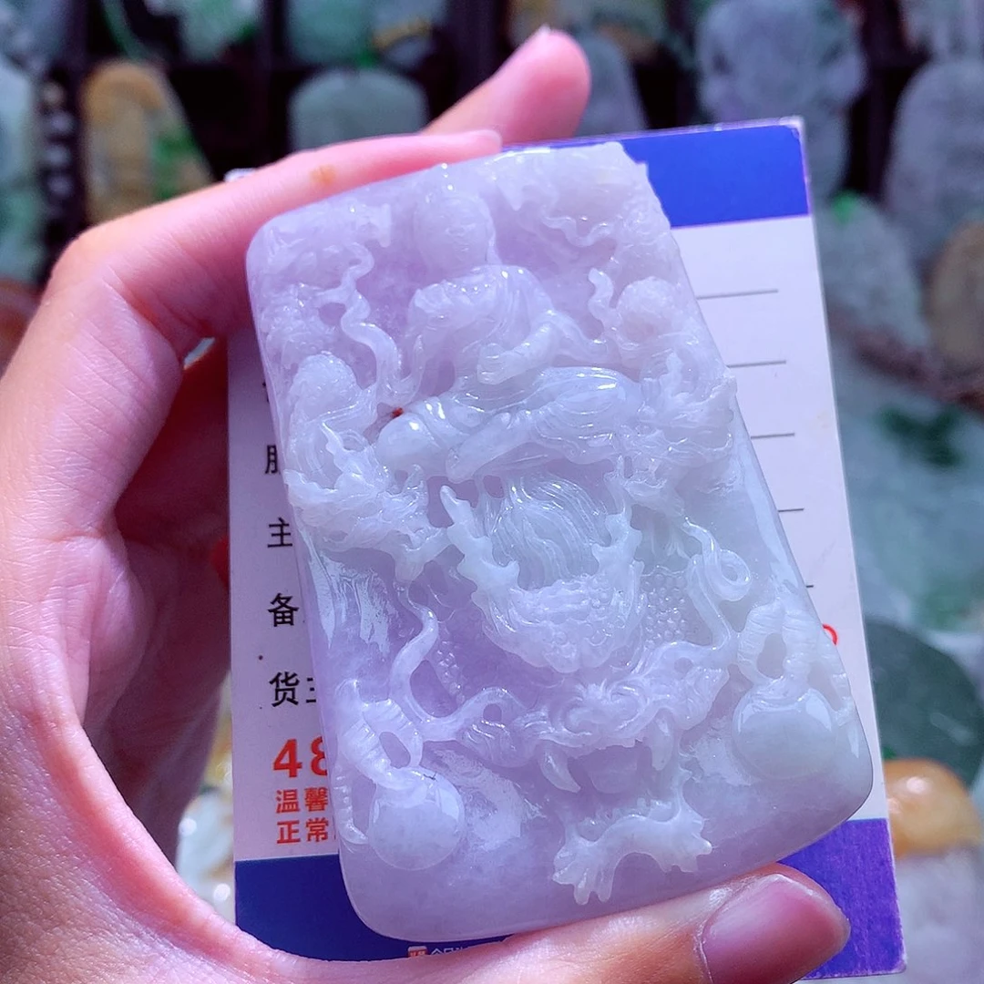 颈饰未镶嵌翡翠天然