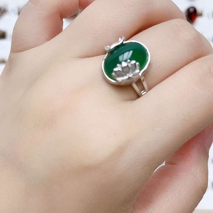 玛瑙/玉髓戒指银S925镶嵌天然