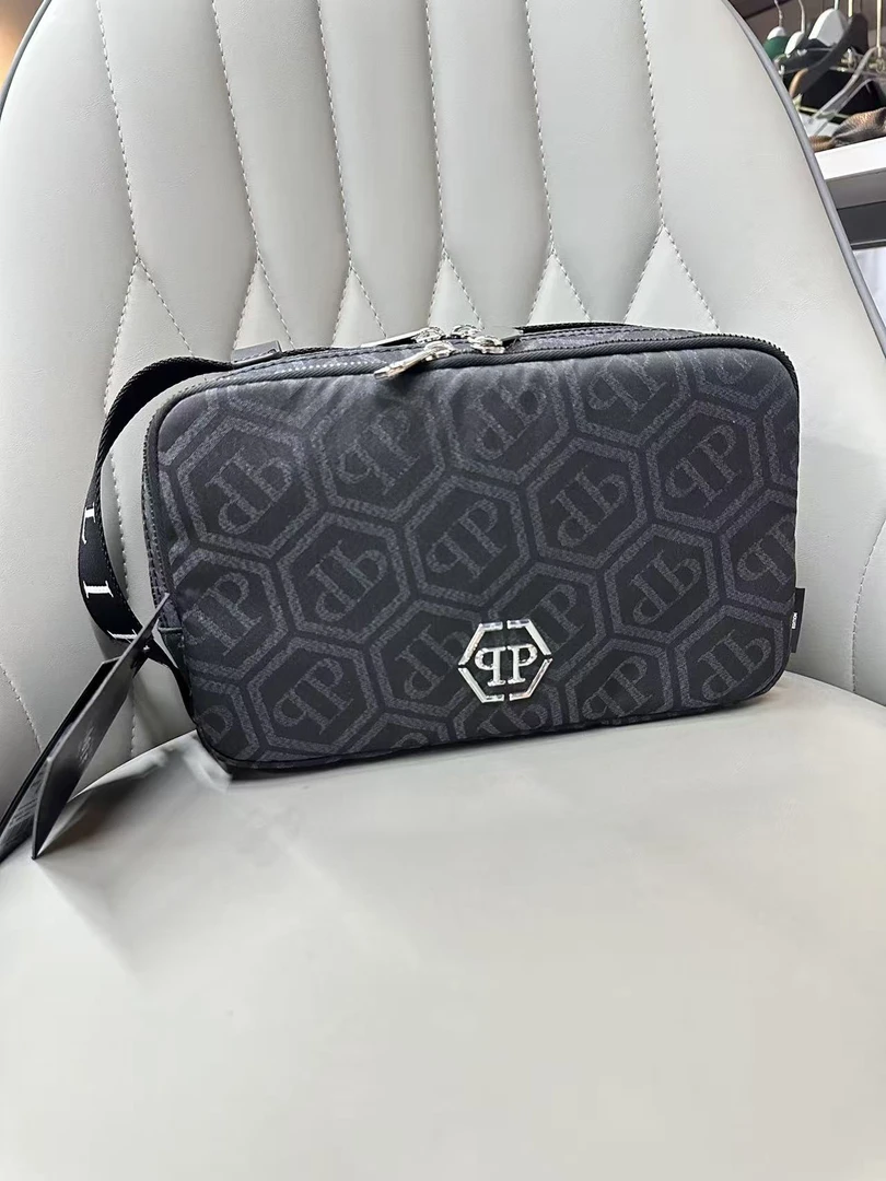 qp新款高尔夫手包