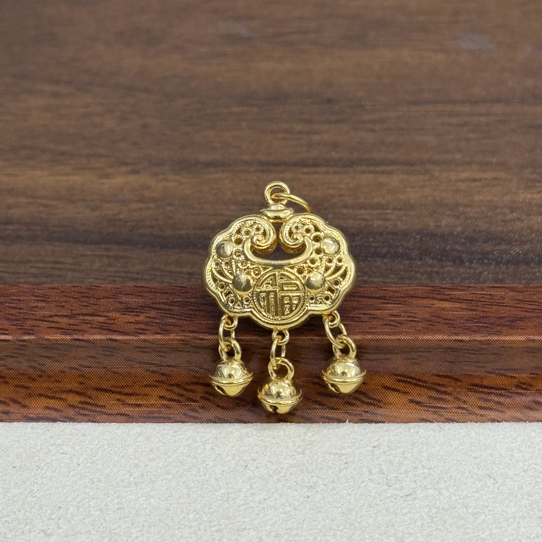 吴芳芳黄金足金999铃铛锁包DP1323-0710