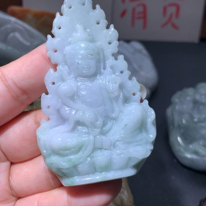 翡翠未镶嵌颈饰保真天然A货翡翠